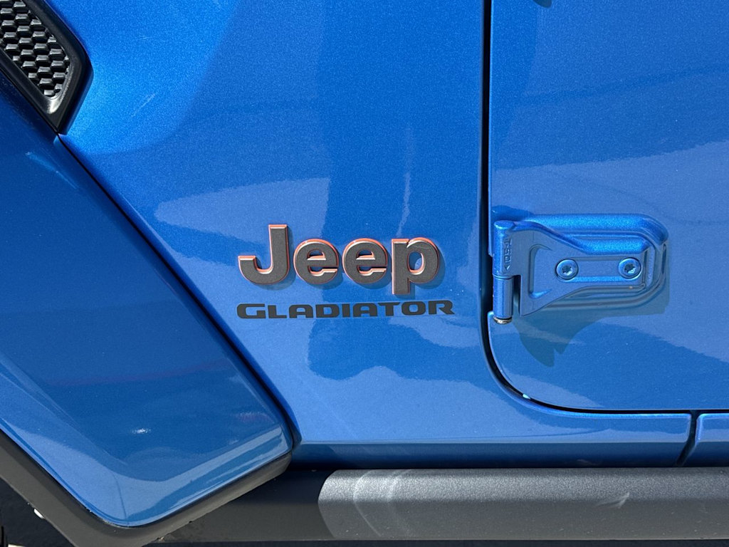 Thumbnail: 2022 Jeep Gladiator - 6