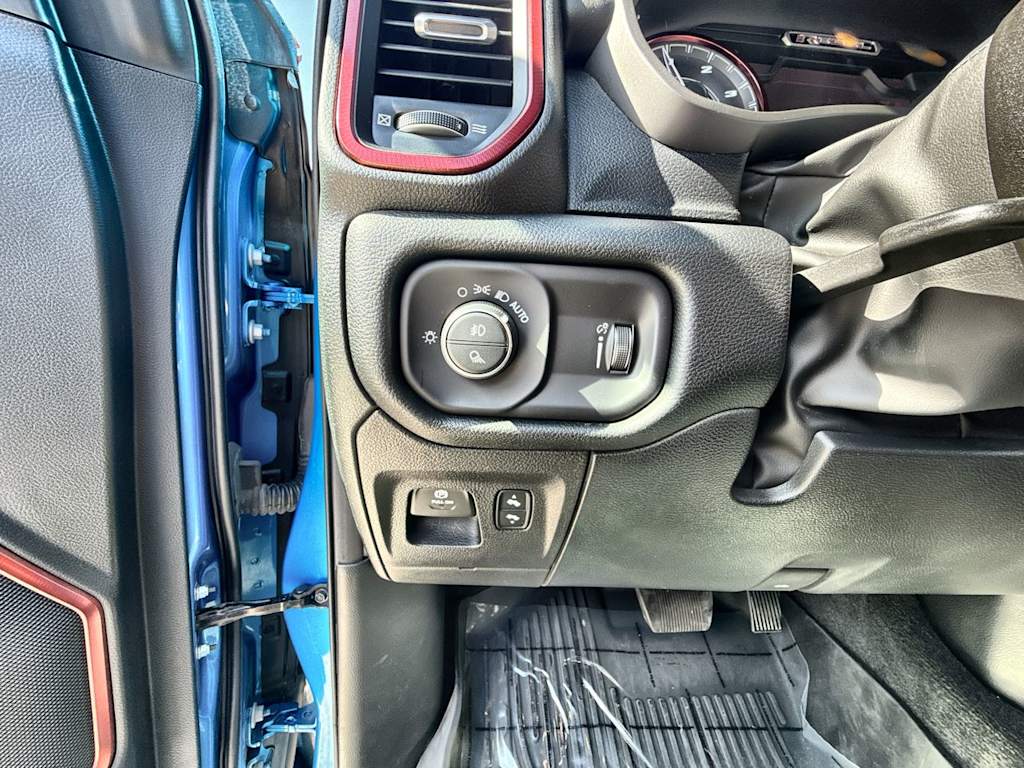 Thumbnail: 2022 RAM 1500 - 22