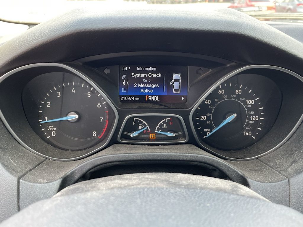 2017 Ford Focus SE 9