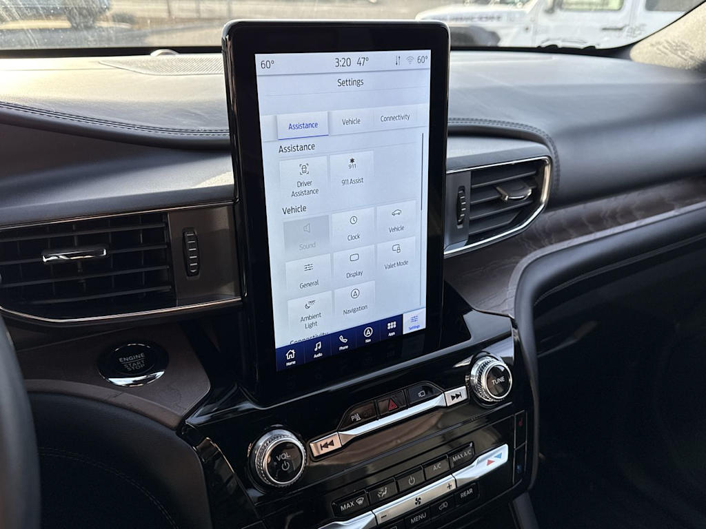 Thumbnail: 2023 Ford Explorer - 22