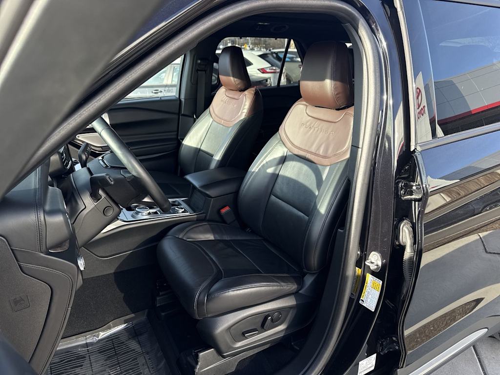 Thumbnail: 2023 Ford Explorer - 10