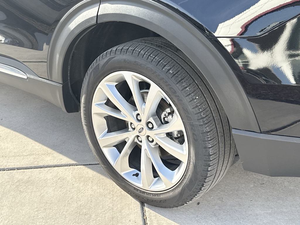 Thumbnail: 2023 Ford Explorer - 7