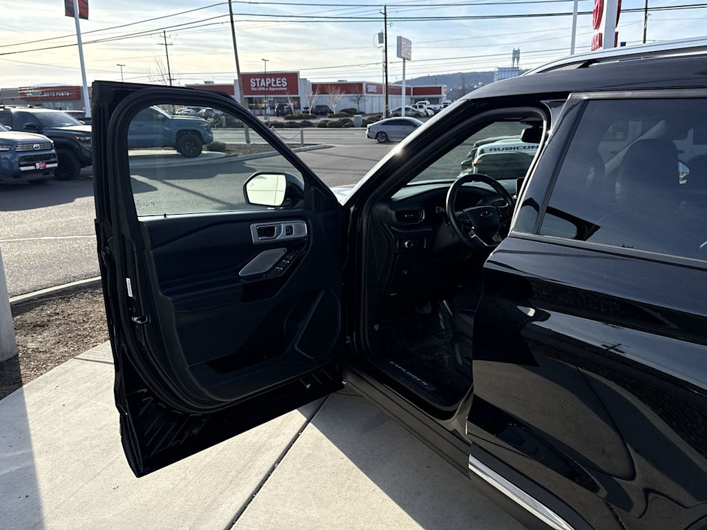 Thumbnail: 2023 Ford Explorer - 2