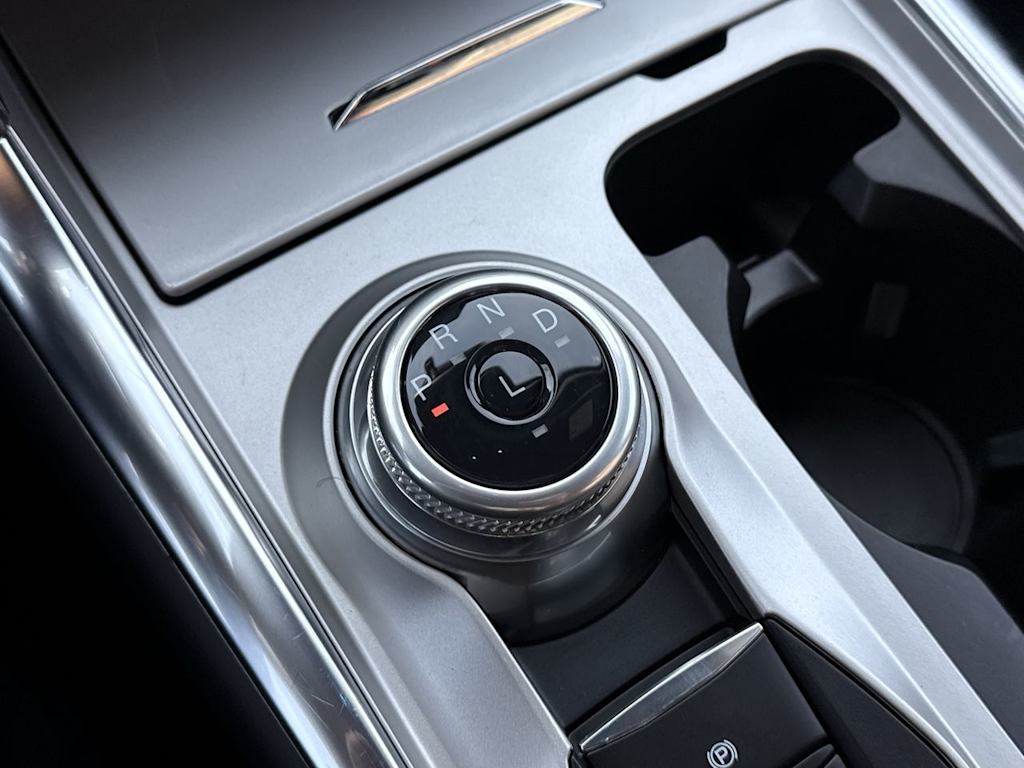 Thumbnail: 2023 Ford Explorer - 15