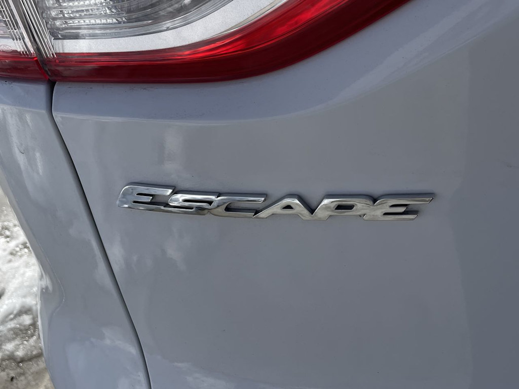 Thumbnail: 2013 Ford Escape - 7