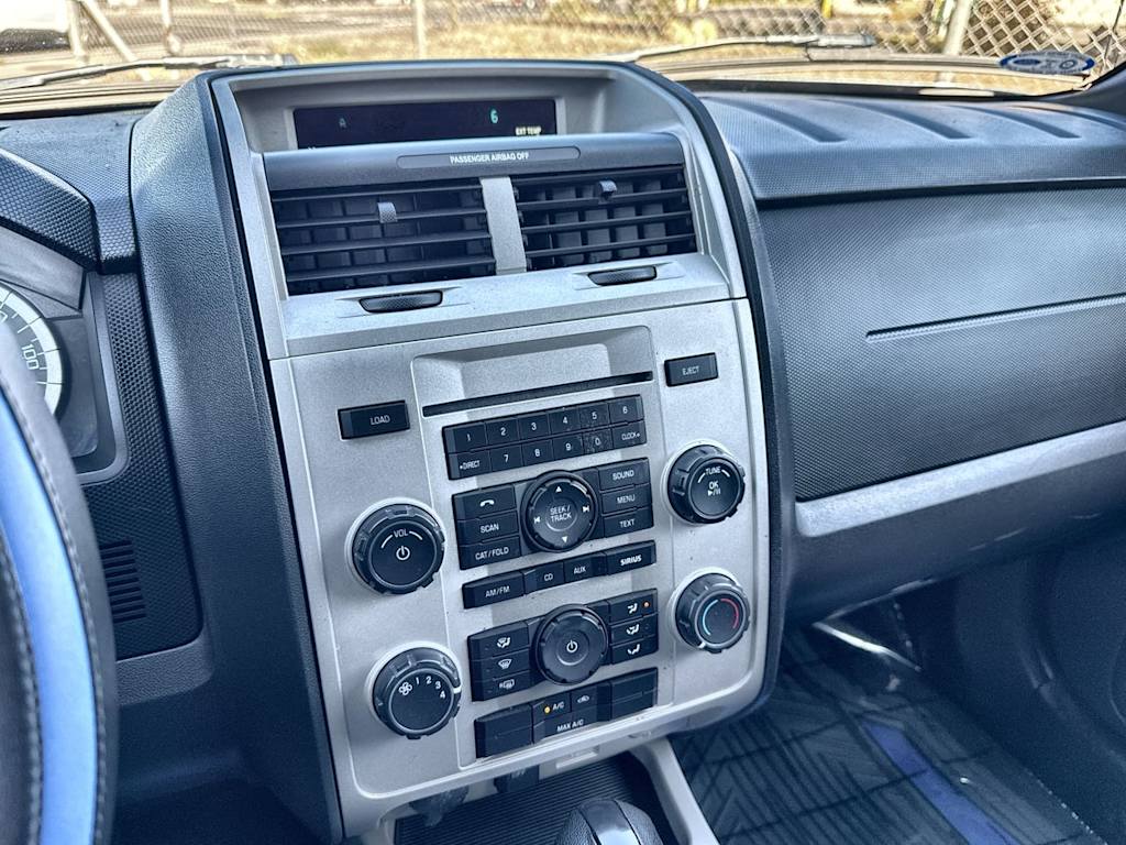 Thumbnail: 2012 Ford Escape - 14
