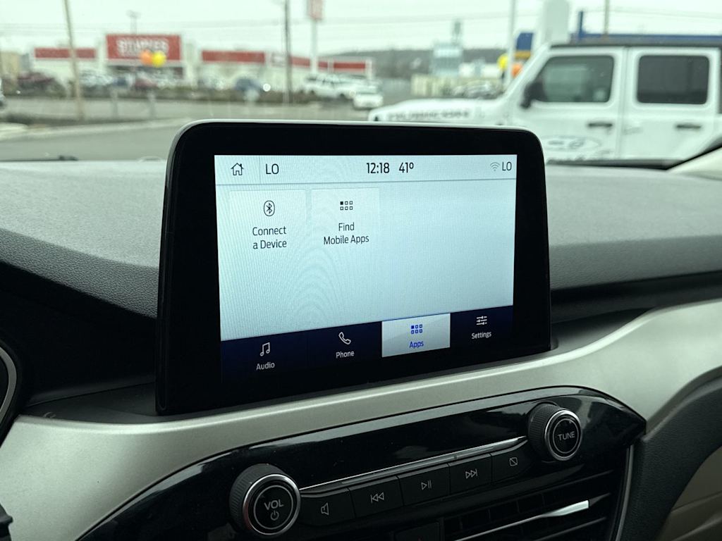 Thumbnail: 2022 Ford Escape - 15