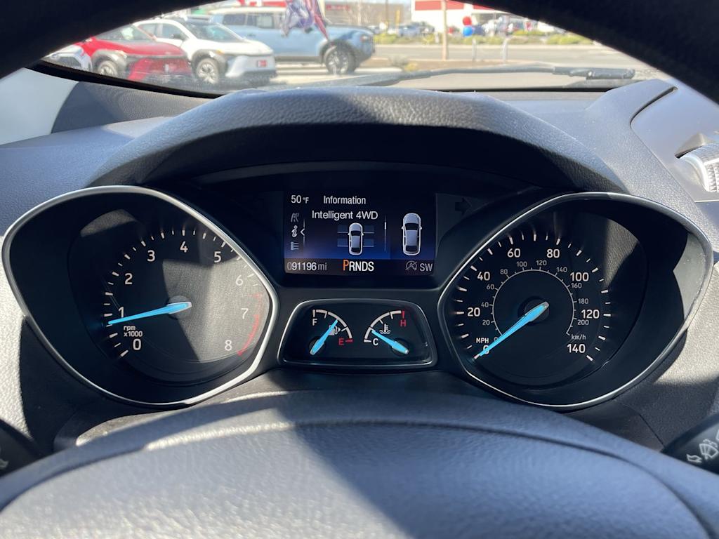 2019 Ford Escape SE 16