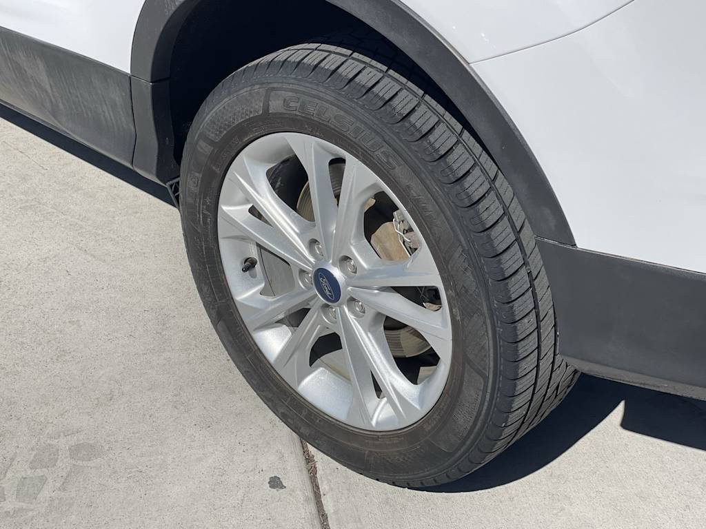 2019 Ford Escape SE 8