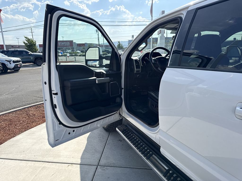 Thumbnail: 2020 Ford F-250 - 13