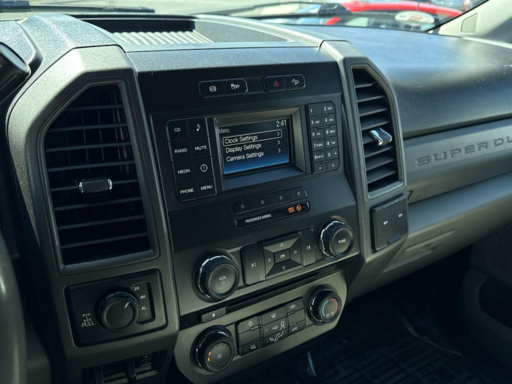 Thumbnail: 2017 Ford F-350 - 14