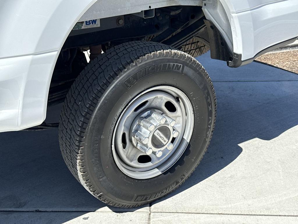 Thumbnail: 2017 Ford F-350 - 8