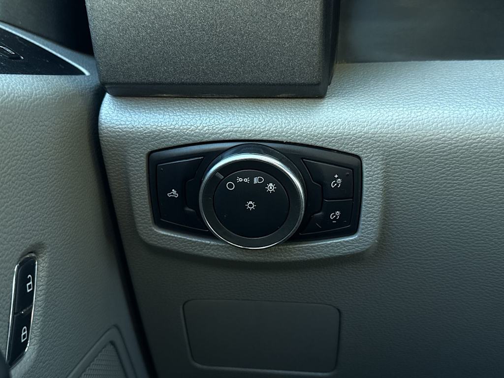 Thumbnail: 2017 Ford F-350 - 23