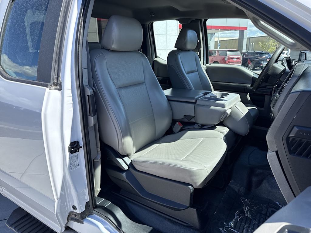 Thumbnail: 2017 Ford F-350 - 12