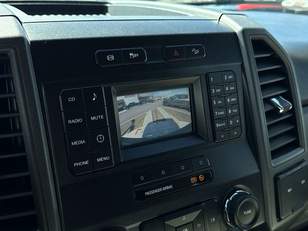 Thumbnail: 2017 Ford F-350 - 21