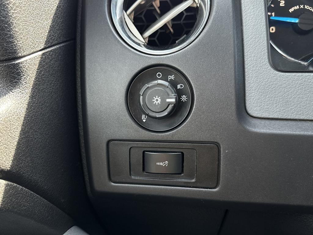 Thumbnail: 2013 Ford F-150 - 22