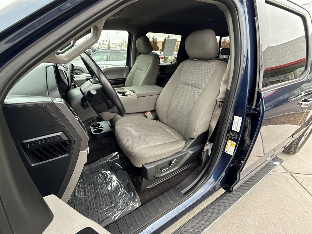 Thumbnail: 2017 Ford F-150 - 11