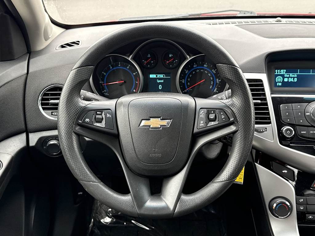 Thumbnail: 2016 Chevrolet Cruze - 10