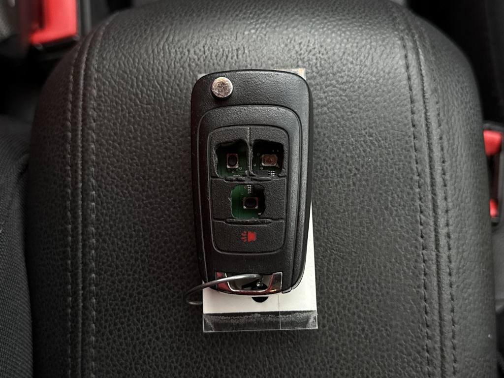 Thumbnail: 2016 Chevrolet Cruze - 18