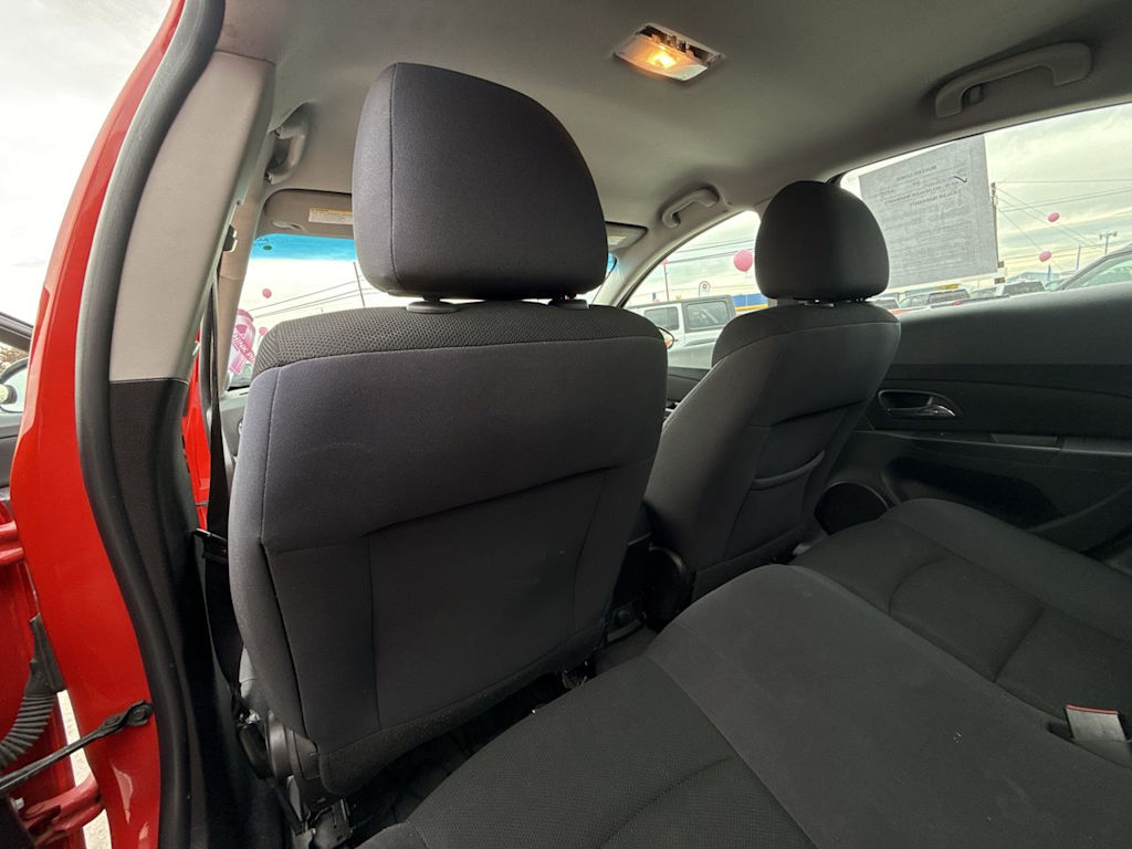 Thumbnail: 2016 Chevrolet Cruze - 21