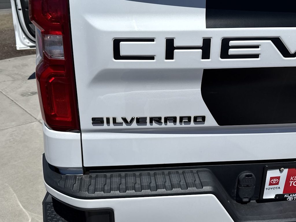Thumbnail: 2021 Chevrolet Silverado 1500 - 20