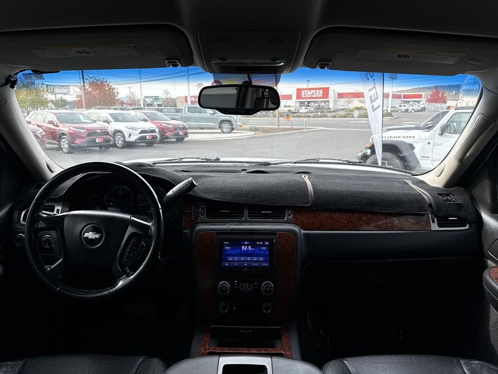 Thumbnail: 2007 Chevrolet Tahoe - 2