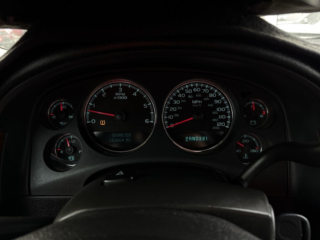 Thumbnail: 2007 Chevrolet Tahoe - 16