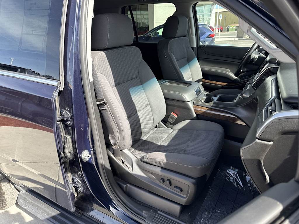 Thumbnail: 2020 Chevrolet Tahoe - 11