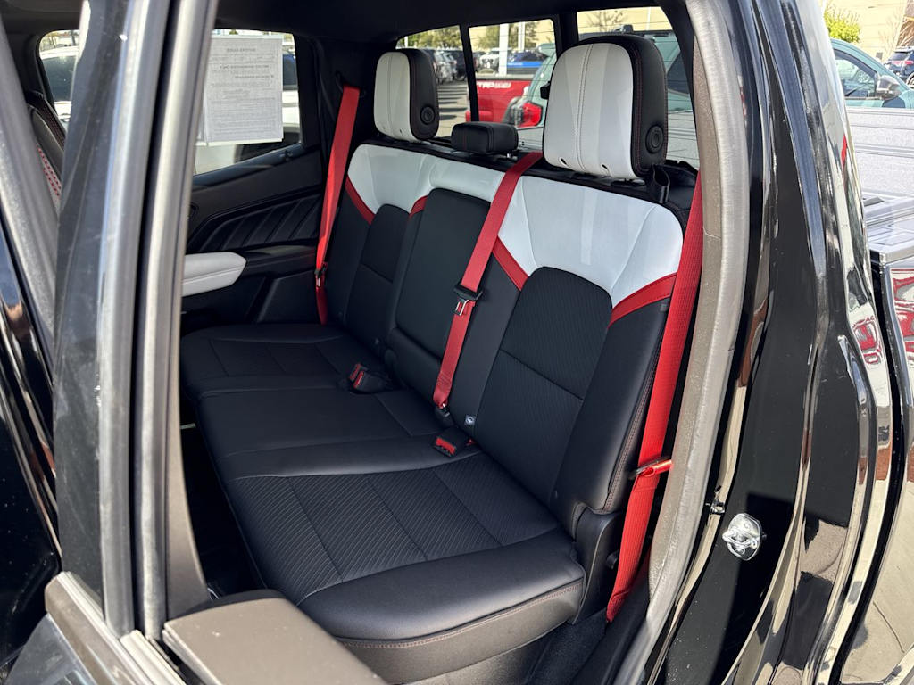 Thumbnail: 2023 GMC Canyon - 12