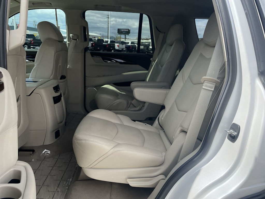 2017 Cadillac Escalade Premium 12