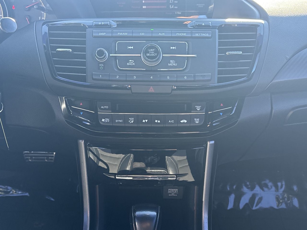 Thumbnail: 2016 Honda Accord - 15