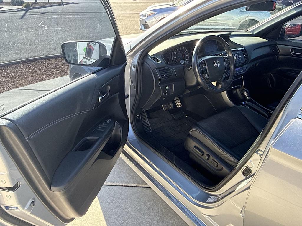 Thumbnail: 2016 Honda Accord - 2