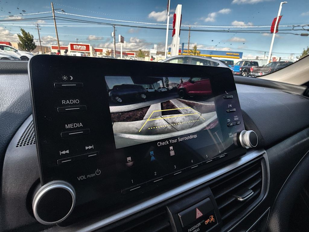 Thumbnail: 2019 Honda Accord - 20
