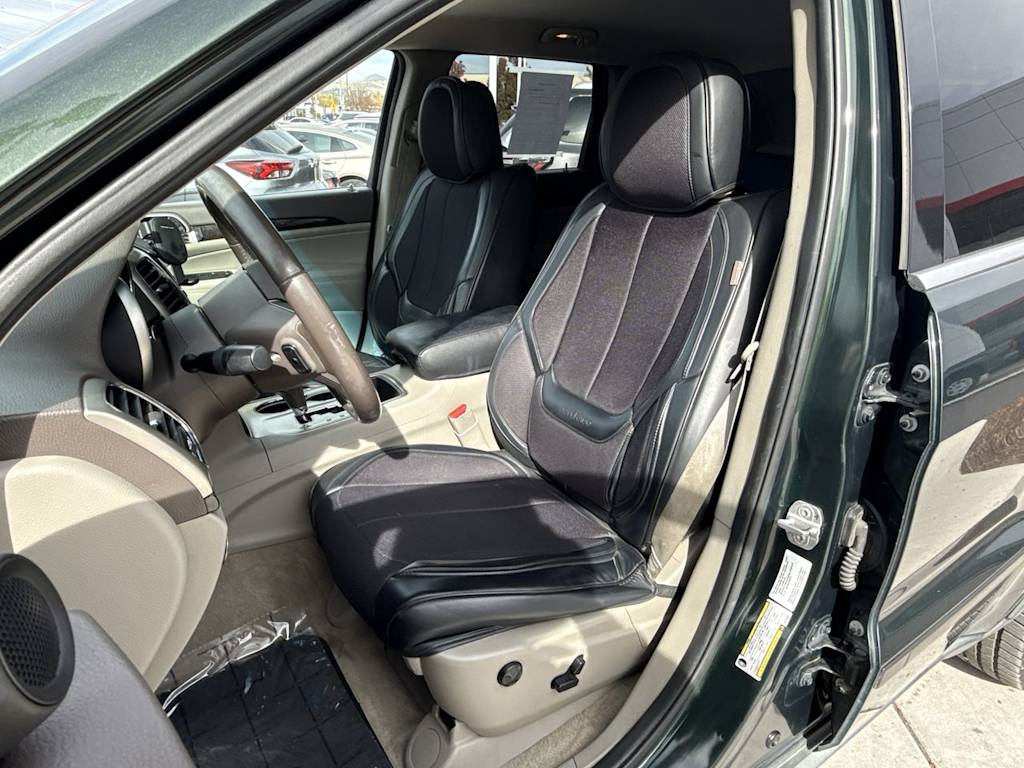 Thumbnail: 2011 Jeep Grand Cherokee - 10