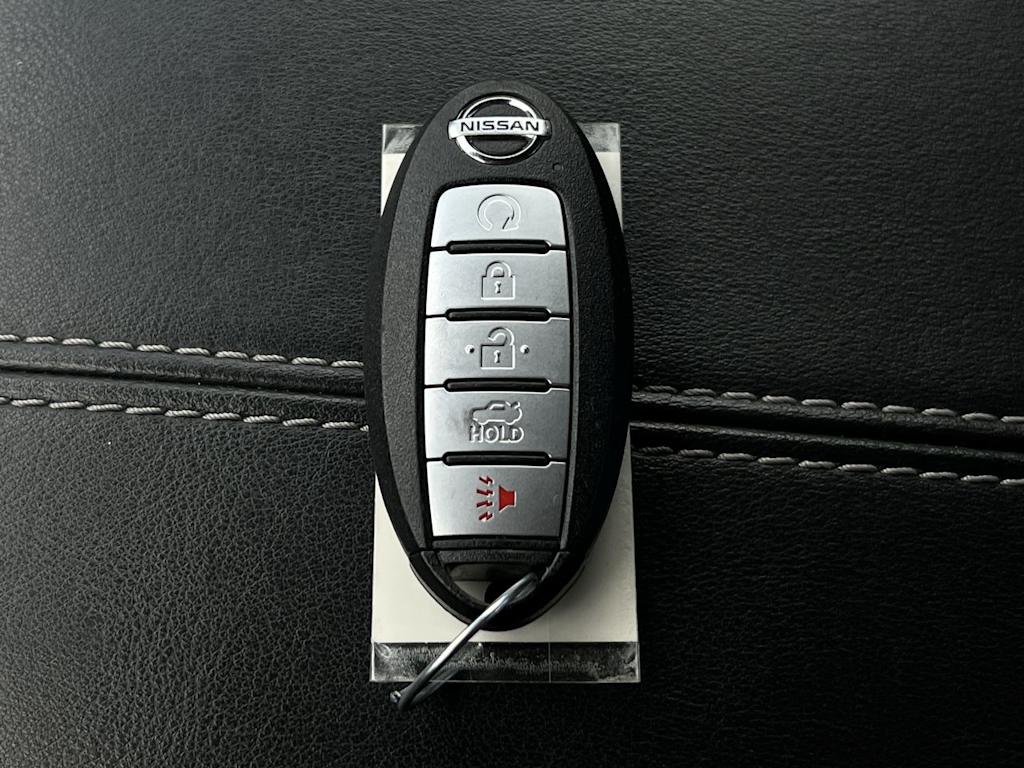 Thumbnail: 2021 Nissan Altima - 17