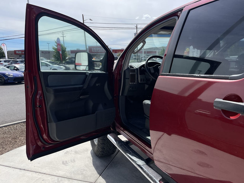 Thumbnail: 2006 Nissan Titan - 13