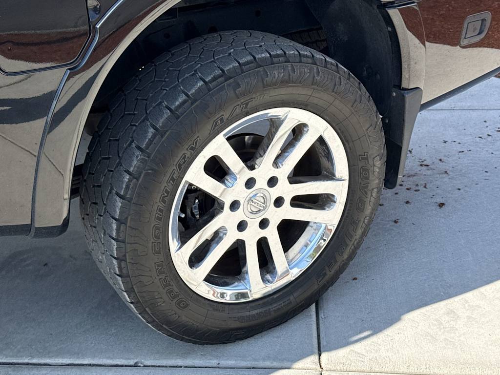 Thumbnail: 2013 Nissan Titan - 8