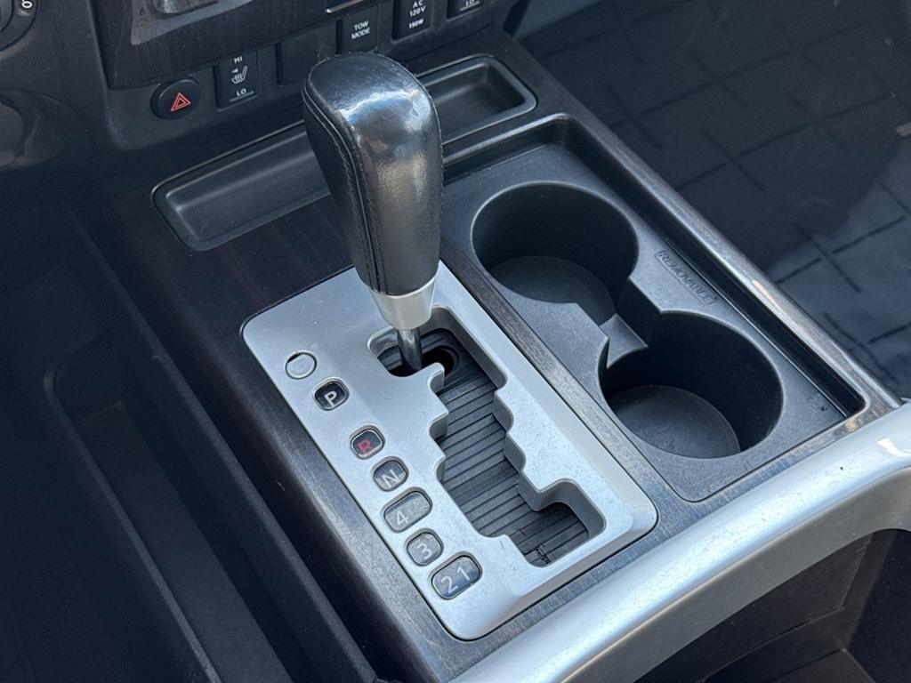 Thumbnail: 2013 Nissan Titan - 15