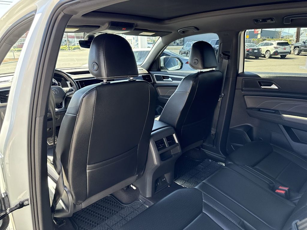 Thumbnail: 2021 Volkswagen Atlas - 21