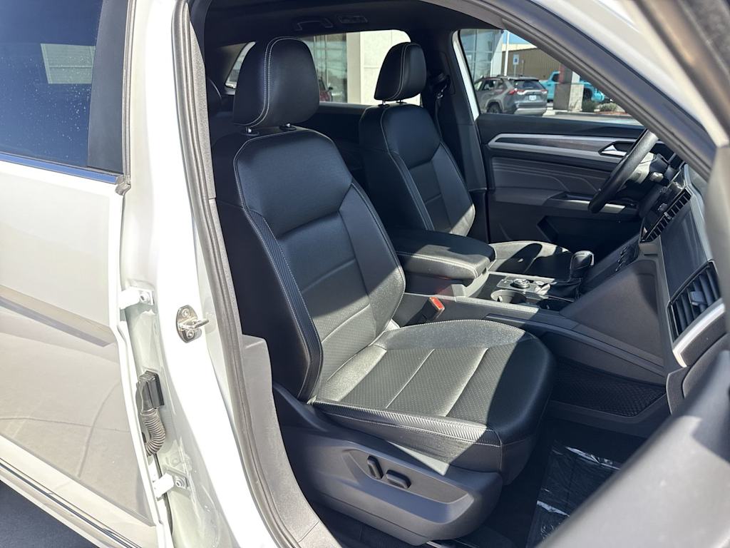 Thumbnail: 2021 Volkswagen Atlas - 12
