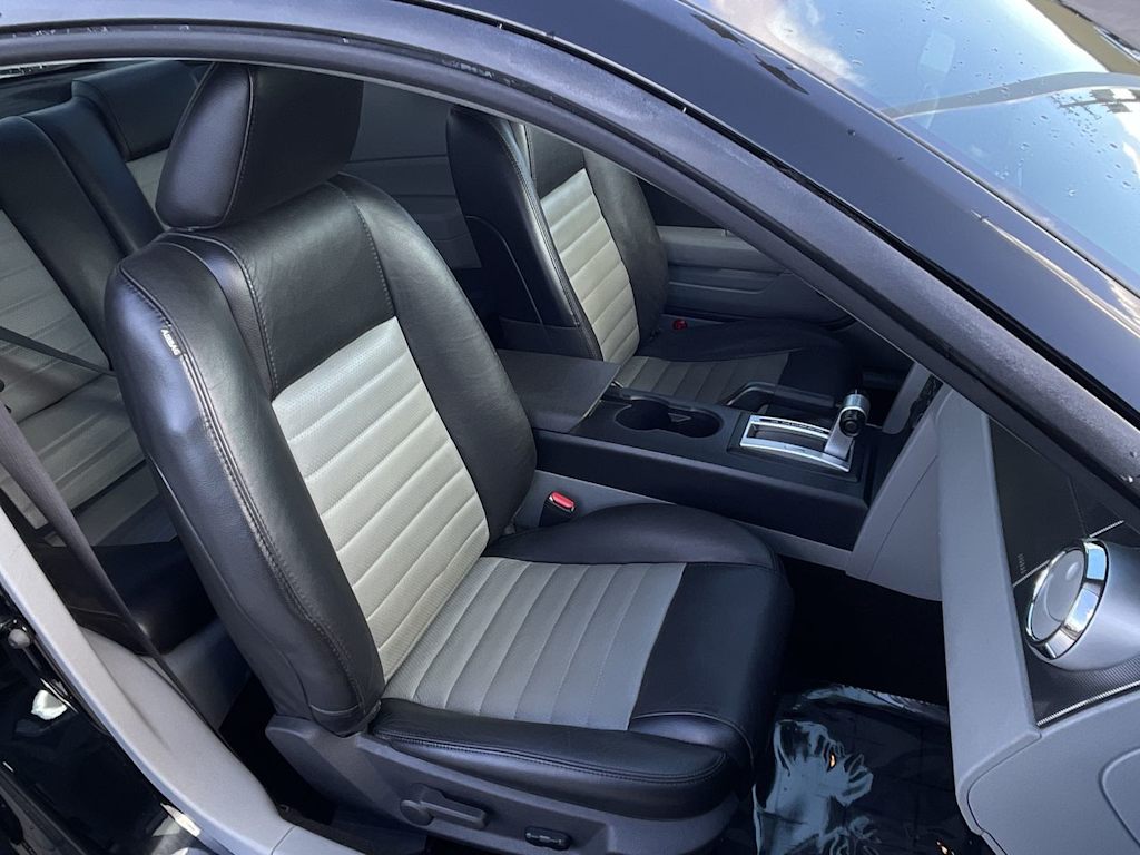 2007 Ford Mustang GT 18