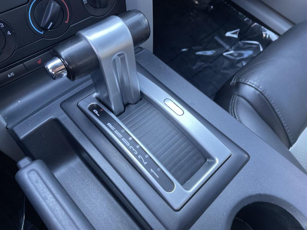 2007 Ford Mustang GT 13