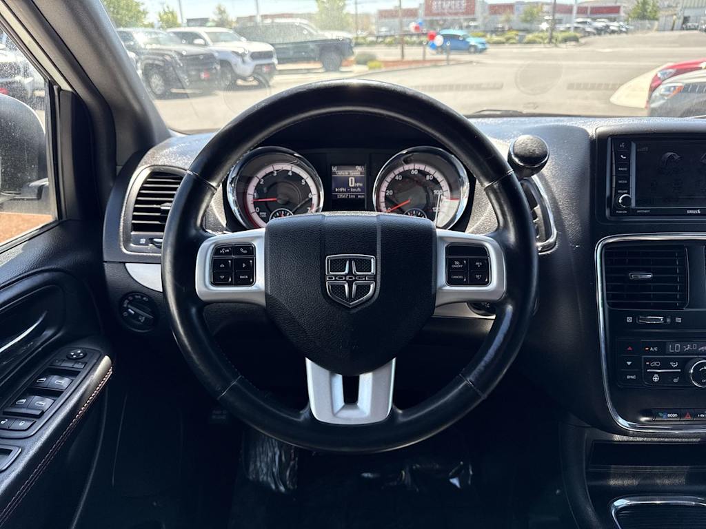 Thumbnail: 2018 Dodge Grand Caravan - 10