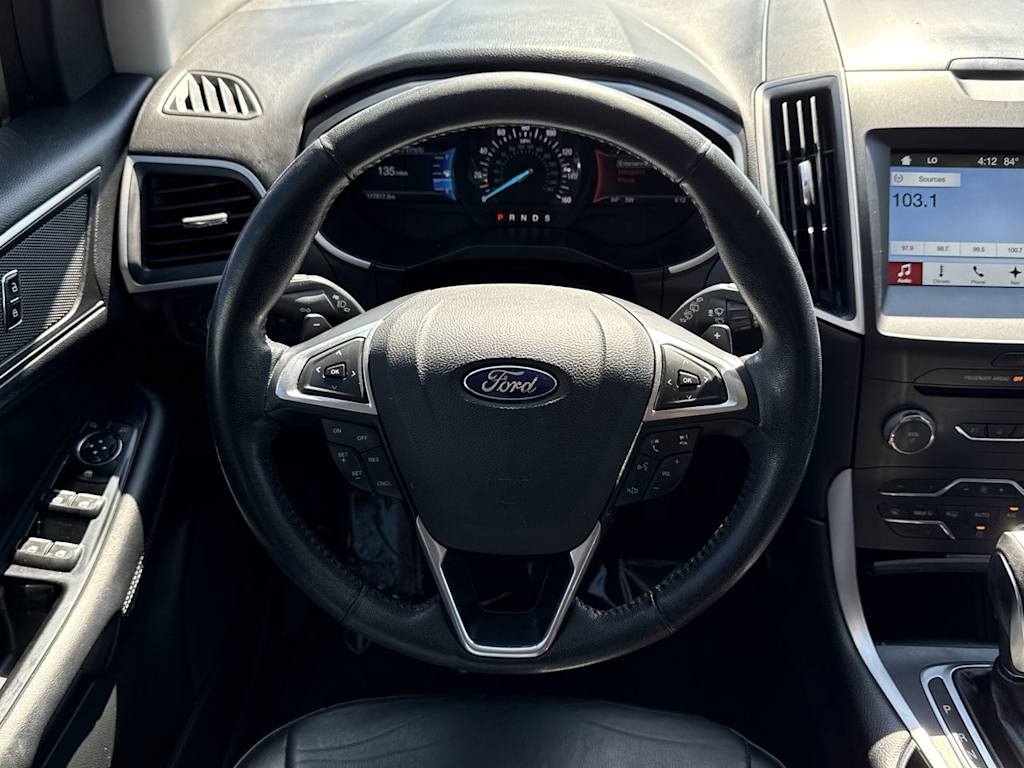 Thumbnail: 2016 Ford Edge - 10