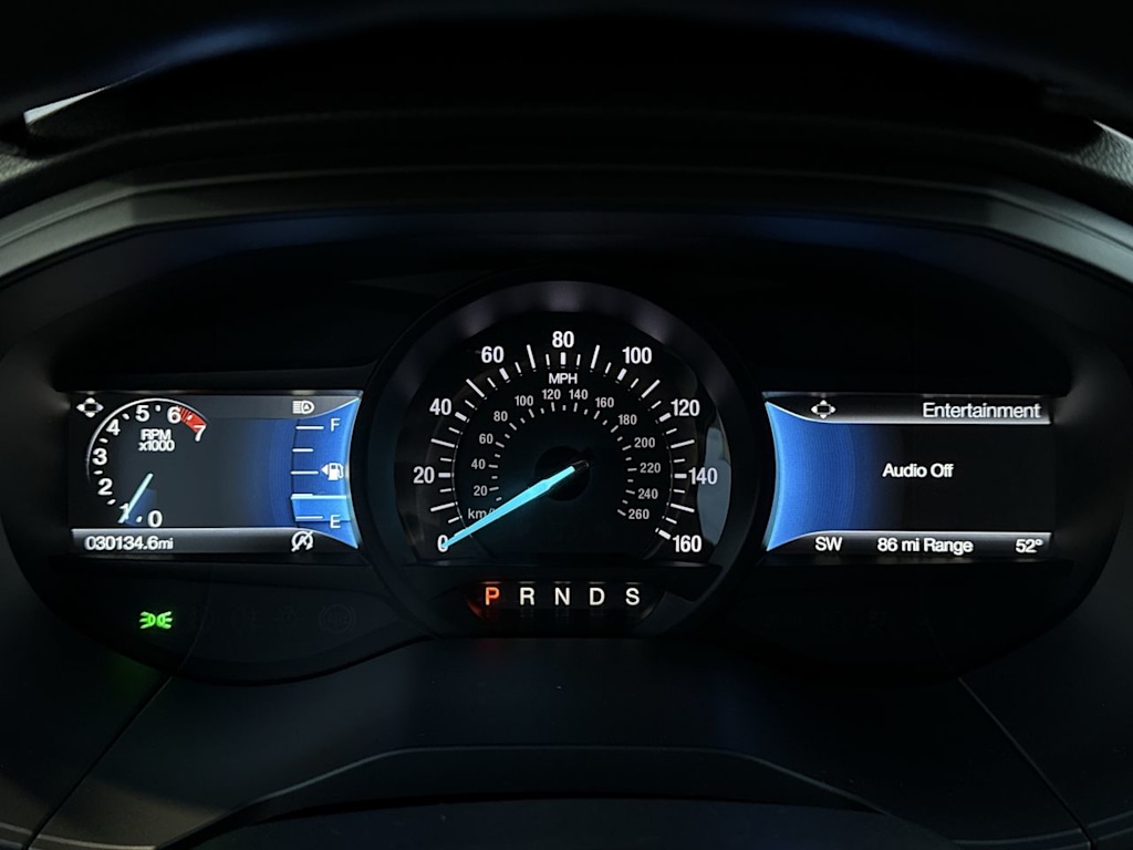 Thumbnail: 2022 Ford Edge - 16