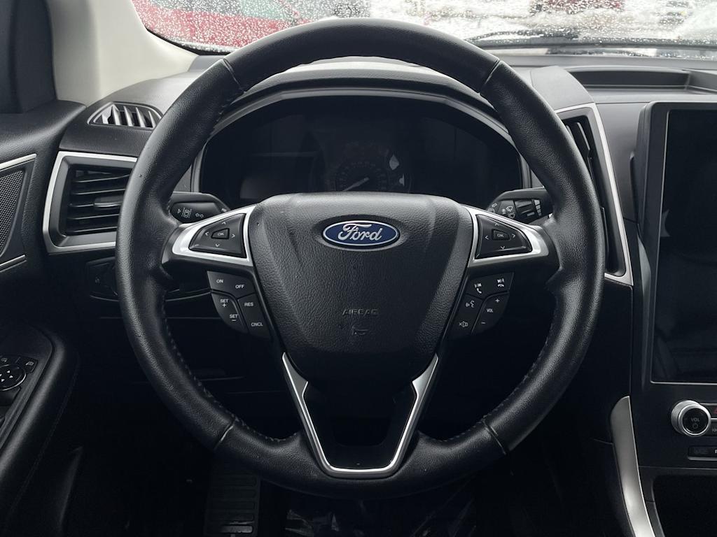 2023 Ford Edge SEL 9