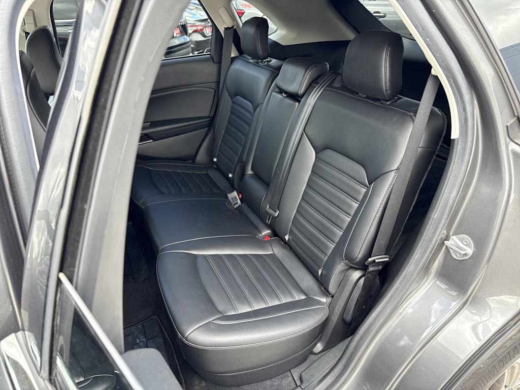 Thumbnail: 2022 Ford Edge - 13