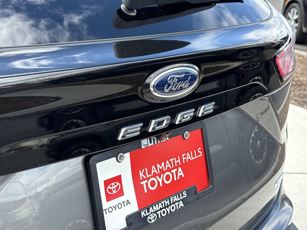 Thumbnail: 2022 Ford Edge - 7
