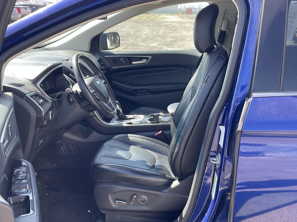 2015 Ford Edge Titanium 7
