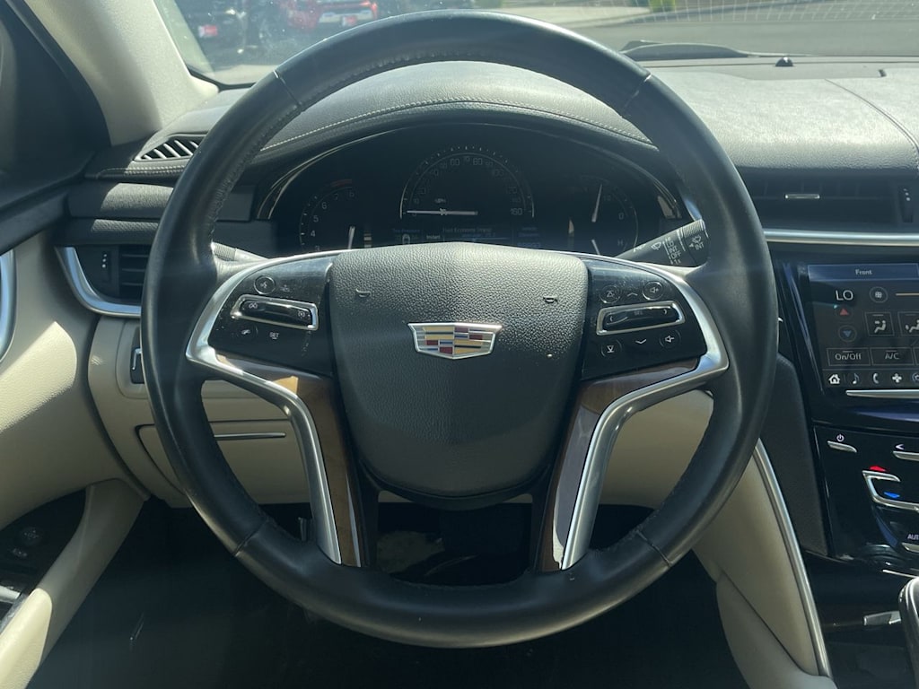 2019 Cadillac XTS Base 10